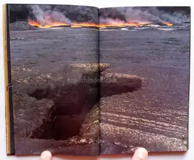 Sample page 11 for book "Ristelhueber, Sophie – Sophie Ristelhueber - Aftermath: Kuwait, 1991" Sample page 11 for book "Ristelhueber, Sophie – Sophie Ristelhueber - Aftermath: Kuwait, 1991"