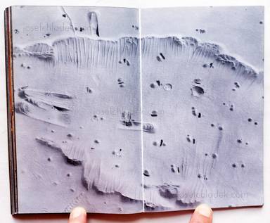 Sample page 2 for book "Ristelhueber, Sophie – Sophie Ristelhueber - Aftermath: Kuwait, 1991" Sample page 2 for book "Ristelhueber, Sophie – Sophie Ristelhueber - Aftermath: Kuwait, 1991"