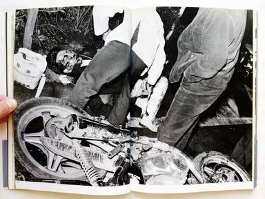 Sample page 8 for book "Kurata, Seiji – Seiji Kurata - FLASH UP Street Photo Random Tokyo 1975 - 1979 倉田精二" Sample page 8 for book "Kurata, Seiji – Seiji Kurata - FLASH UP Street Photo Random Tokyo 1975 - 1979 倉田精二"