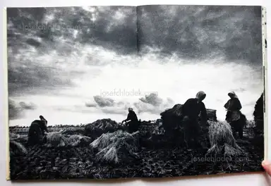 Sample page 6 for book "Ichiro Kojima – Ichiro Kojima - Tsugaru (津軽 詩・文・写真集 小島郎 石坂洋次郎) " Sample page 6 for book "Ichiro Kojima – Ichiro Kojima - Tsugaru (津軽 詩・文・写真集 小島郎 石坂洋次郎) "
