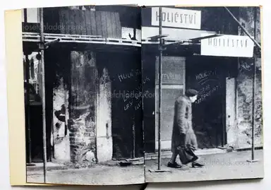 Sample page 14 for book "Hrabal, Bohumil / Miroslav Peterka – Miroslav Peterka & Bohumil Hrabal - Toto město je ve společné péči obyvatel" Sample page 14 for book "Hrabal, Bohumil / Miroslav Peterka – Miroslav Peterka & Bohumil Hrabal - Toto město je ve společné péči obyvatel"