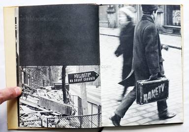 Sample page 12 for book "Hrabal, Bohumil / Miroslav Peterka – Miroslav Peterka & Bohumil Hrabal - Toto město je ve společné péči obyvatel" Sample page 12 for book "Hrabal, Bohumil / Miroslav Peterka – Miroslav Peterka & Bohumil Hrabal - Toto město je ve společné péči obyvatel"