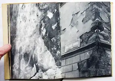 Sample page 9 for book "Hrabal, Bohumil / Miroslav Peterka – Miroslav Peterka & Bohumil Hrabal - Toto město je ve společné péči obyvatel" Sample page 9 for book "Hrabal, Bohumil / Miroslav Peterka – Miroslav Peterka & Bohumil Hrabal - Toto město je ve společné péči obyvatel"