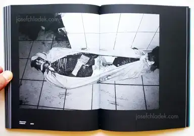 Sample page 7 for book "Zownir, Miron / Mishchenko, Kateryna – Kateryna Mishchenko & Miron Zownir - Ukrainian Night" Sample page 7 for book "Zownir, Miron / Mishchenko, Kateryna – Kateryna Mishchenko & Miron Zownir - Ukrainian Night"