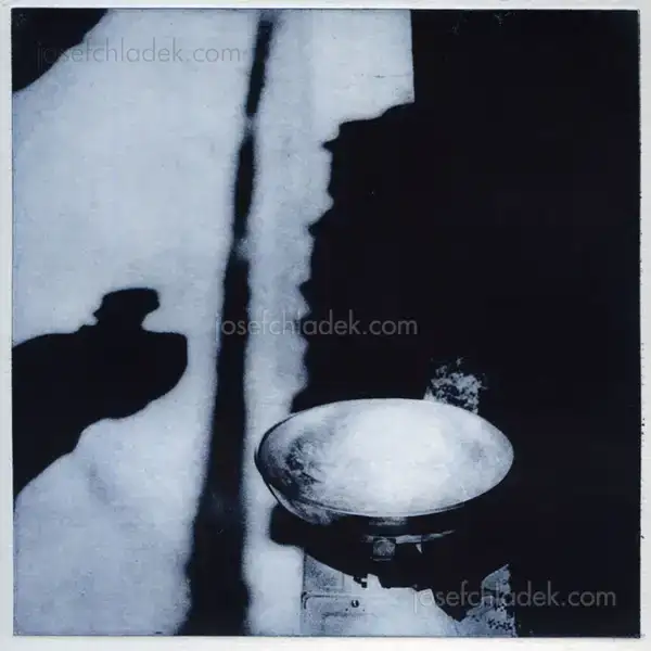 David Mondedeu - Blue is the First Light - Spread 21
