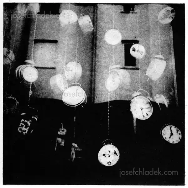 David Mondedeu - Variations on a Song - Spread 30