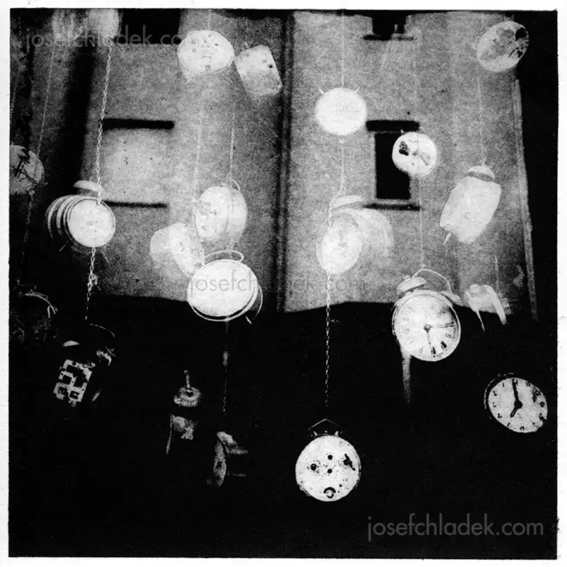 David Mondedeu - Variations on a Song - Spread 30