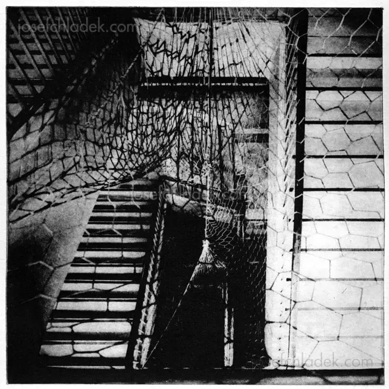 David Mondedeu - Variations on a Song - Spread 35