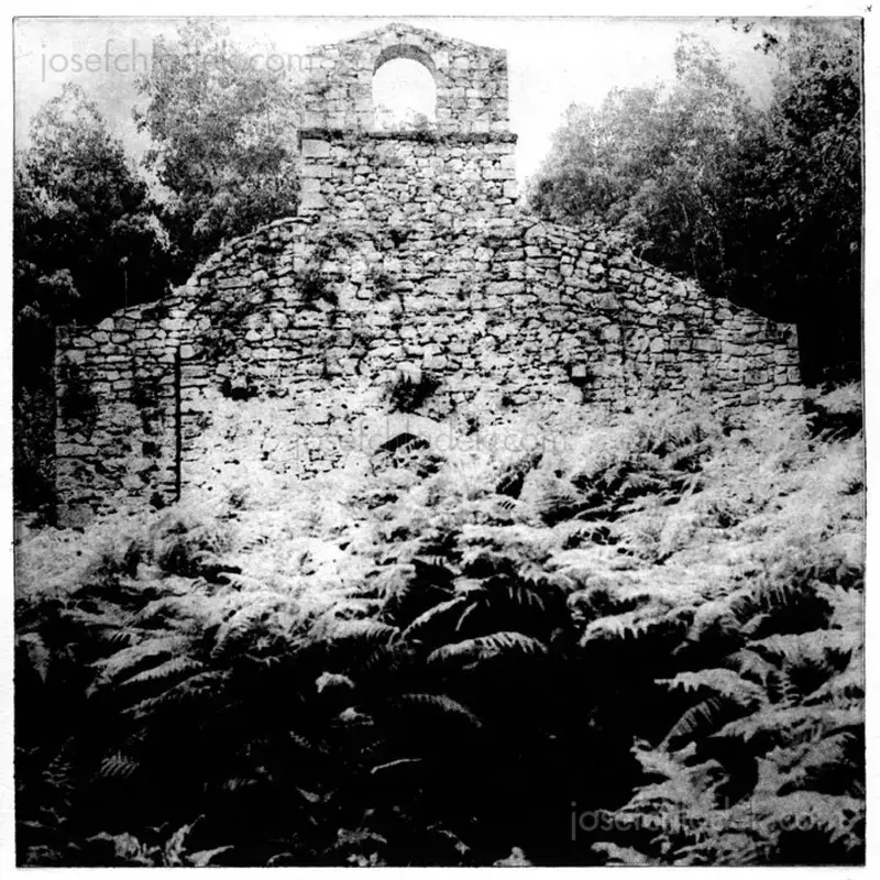 David Mondedeu - Variations on a Song - Spread 39