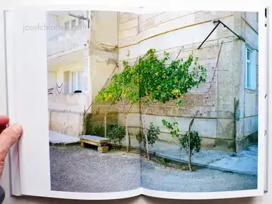 Sample page 3 for book "Brykczynski, Jan – Jan Brykczynski - The Gardener" Sample page 3 for book "Brykczynski, Jan – Jan Brykczynski - The Gardener"