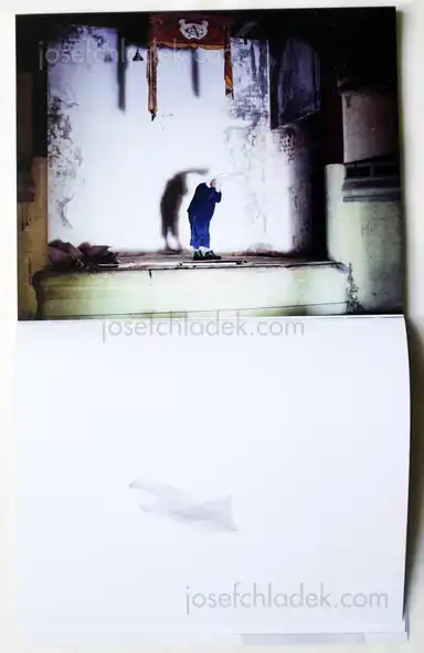 Sample page 10 for book "Arias, Tono – Tono Arias - a barreira invisible" Sample page 10 for book "Arias, Tono – Tono Arias - a barreira invisible"