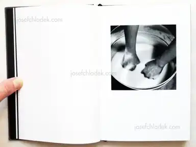 Sample page 9 for book "Moreira, Nuno – Nuno Moreira - ZONA" Sample page 9 for book "Moreira, Nuno – Nuno Moreira - ZONA"