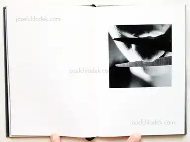 Sample page 7 for book "Moreira, Nuno – Nuno Moreira - ZONA" Sample page 7 for book "Moreira, Nuno – Nuno Moreira - ZONA"