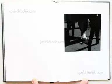 Sample page 2 for book "Moreira, Nuno – Nuno Moreira - ZONA" Sample page 2 for book "Moreira, Nuno – Nuno Moreira - ZONA"