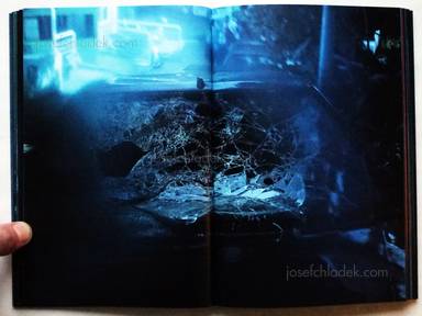 Sample page 9 for book "de Middel, Cristina – Cristina de Middel - Sharkification" Sample page 9 for book "de Middel, Cristina – Cristina de Middel - Sharkification"