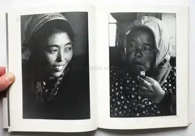 Sample page 12 for book "Kitai, Kazuo – Kazuo Kitai - Sanrizuka Plegaria A Un Labrador (三里塚 北井一夫)" Sample page 12 for book "Kitai, Kazuo – Kazuo Kitai - Sanrizuka Plegaria A Un Labrador (三里塚 北井一夫)"