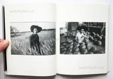 Sample page 11 for book "Kitai, Kazuo – Kazuo Kitai - Sanrizuka Plegaria A Un Labrador (三里塚 北井一夫)" Sample page 11 for book "Kitai, Kazuo – Kazuo Kitai - Sanrizuka Plegaria A Un Labrador (三里塚 北井一夫)"