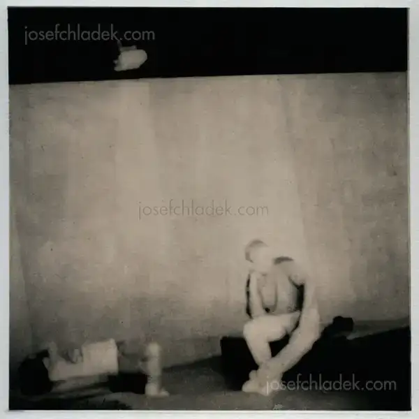 David Mondedeu - Fugue of the Blackbird - Spread 16