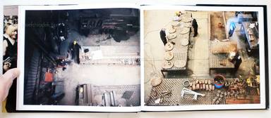 Sample page 13 for book "Neville, Mark – Mark Neville - Port Glasgow" Sample page 13 for book "Neville, Mark – Mark Neville - Port Glasgow"