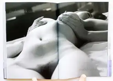 Sample page 3 for book "Fujishiro, Meisa – Meisa Fujishiro - Sketches of Tokyo" Sample page 3 for book "Fujishiro, Meisa – Meisa Fujishiro - Sketches of Tokyo"