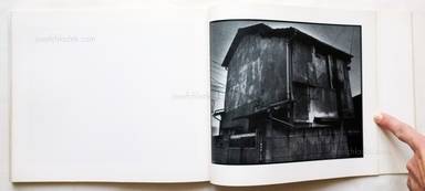 Sample page 18 for book  Miyako Ishiuchi – APARTMENT (石内 都 写真集)