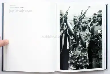 Sample page 13 for book "Duley, Giles – Giles Duley - One Second of Light" Sample page 13 for book "Duley, Giles – Giles Duley - One Second of Light"