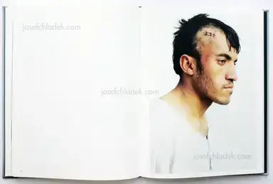 Sample page 8 for book "Duley, Giles – Giles Duley - One Second of Light" Sample page 8 for book "Duley, Giles – Giles Duley - One Second of Light"