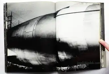 Sample page 17 for book "Moriyama, Daido – Daido Moriyama - Light and Shadow (Hikari To Kage , 森山大道 光と影)" Sample page 17 for book "Moriyama, Daido – Daido Moriyama - Light and Shadow (Hikari To Kage , 森山大道 光と影)"