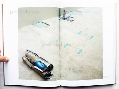 Sample page 14 for book "Brohm, Joachim – Joachim Brohm and Valentina Seidel - Trinity" Sample page 14 for book "Brohm, Joachim – Joachim Brohm and Valentina Seidel - Trinity"