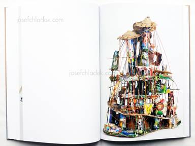 Sample page 9 for book "Brohm, Joachim – Joachim Brohm and Valentina Seidel - Trinity" Sample page 9 for book "Brohm, Joachim – Joachim Brohm and Valentina Seidel - Trinity"