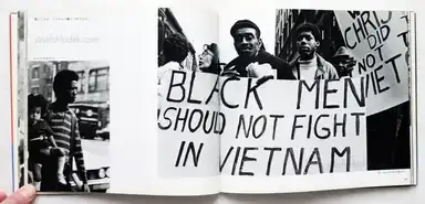 Sample page 9 for book "Yoshida, Ruiko – Ruiko Yoshida - Harlem : Black Angels (写真集 ハーレム)" Sample page 9 for book "Yoshida, Ruiko – Ruiko Yoshida - Harlem : Black Angels (写真集 ハーレム)"