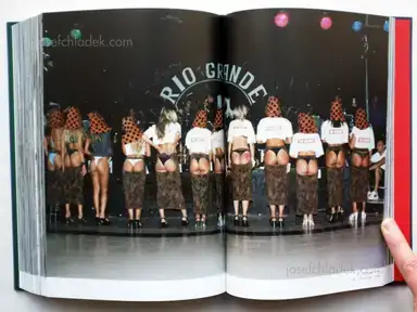 Sample page 3 for book "Bove, Pasquale & Luca Santese – Pasquale Bove & Luca Santese - Italy&Italy" Sample page 3 for book "Bove, Pasquale & Luca Santese – Pasquale Bove & Luca Santese - Italy&Italy"