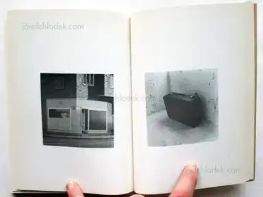 Sample page 6 for book "Feldmann, Hans-Peter – Hans-Peter Feldmann - Bilder / Pictures. Kunstraum München, 4.3.-31.2.1975." Sample page 6 for book "Feldmann, Hans-Peter – Hans-Peter Feldmann - Bilder / Pictures. Kunstraum München, 4.3.-31.2.1975."