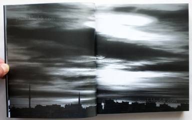 Sample page 18 for book "Mosse, Richard – Richard Mosse - Incoming" Sample page 18 for book "Mosse, Richard – Richard Mosse - Incoming"