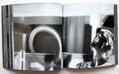 Sample page 6 for book "Mosse, Richard – Richard Mosse - Incoming" Sample page 6 for book "Mosse, Richard – Richard Mosse - Incoming"