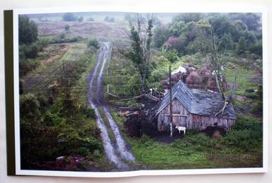 Sample page 17 for book "Iwanowski, Michal – Michal Iwanowski - Clear of People" Sample page 17 for book "Iwanowski, Michal – Michal Iwanowski - Clear of People"