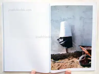 Sample page 3 for book "Vitali, Riccardo – Riccardo Vitali - So close that i can't see" Sample page 3 for book "Vitali, Riccardo – Riccardo Vitali - So close that i can't see"