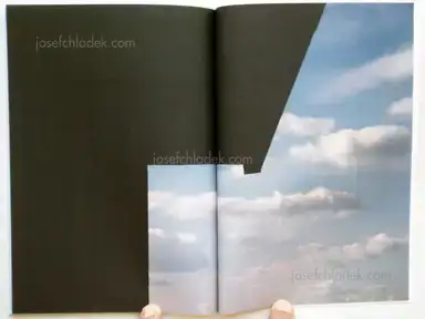 Sample page 2 for book "Vitali, Riccardo – Riccardo Vitali - So close that i can't see" Sample page 2 for book "Vitali, Riccardo – Riccardo Vitali - So close that i can't see"