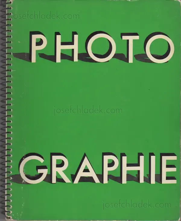 Cover of Arts et Métiers Graphiques - Photographie 1933-34