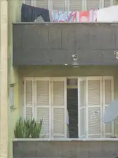 Letícia Lampert - Conhecidos de Vista/ Known by Sight