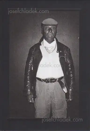 Loïc Seguin - Half-Light Loïc Seguin - Half-Light