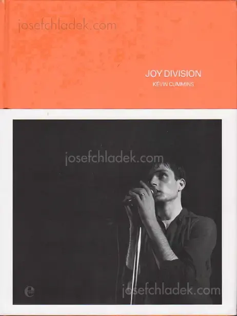Cover of Kevin Cummins - Joy Division