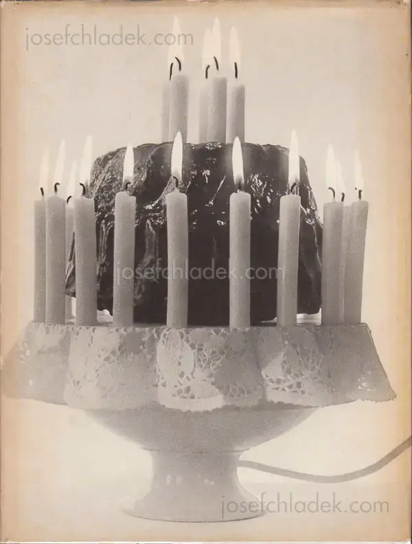 Cover of Herbert Schwöbel & Günther Kieser - Hessischer Rundfunk. 81 Funkhausbilder.