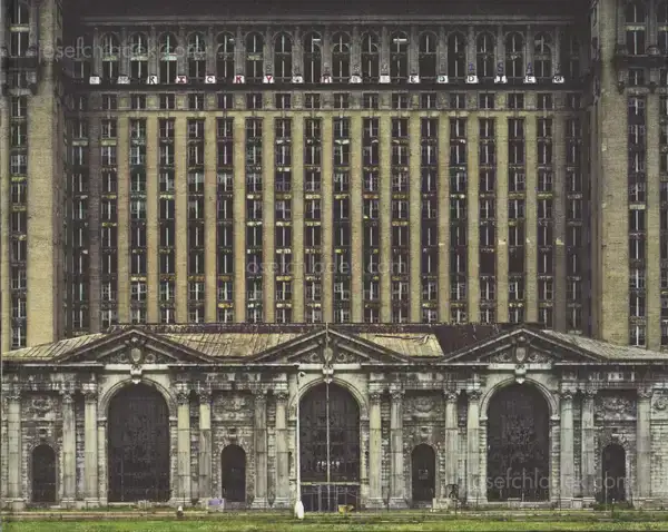 Cover of Yves Marchand and Romain Meffre - The Ruins of Detroit   