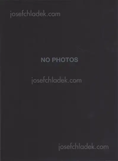 Cover of Tiane Doan na Champassak - No Photos
