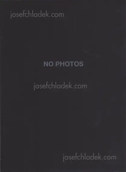 Cover of Tiane Doan na Champassak - No Photos
