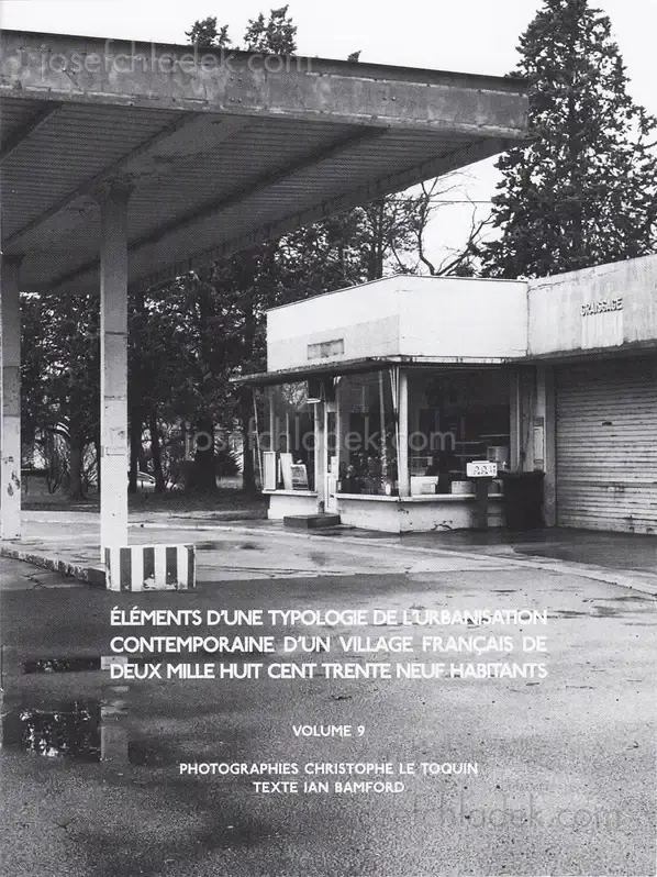 Cover of Christophe Le Toquin - Éléments d'une typologie de l'urbanisation contemporaine d'un village français de deux mille huit cent trente neuf habitants - Vol #9