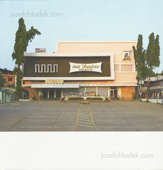 Cover of Haubitz + Zoche - Hybrid Modernism - Movie Theatres in South India