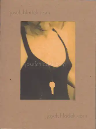 Cover of Juanan Requena - Al borde de todo mapa (At the edge of all maps)      .